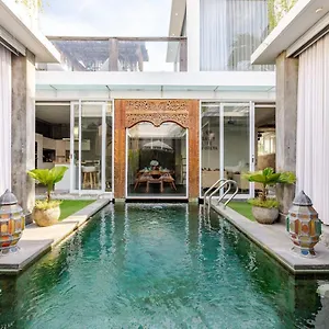  Villa Salty Indonesia